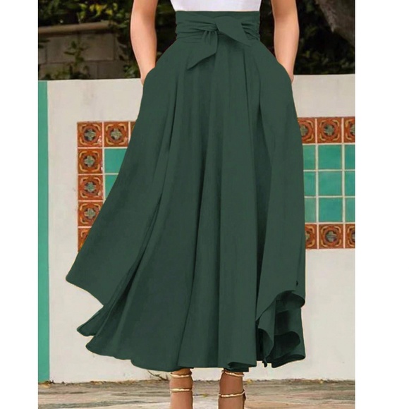 Vibrant Solid Zipper High Waisted Maxi Skirt - Picture 1 of 7